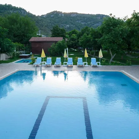 Apella Hotel Cirali