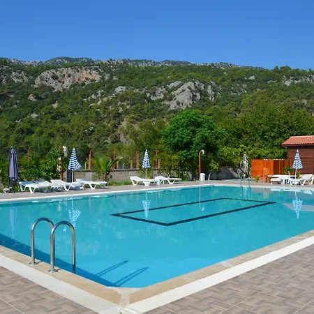 Apella Hotel